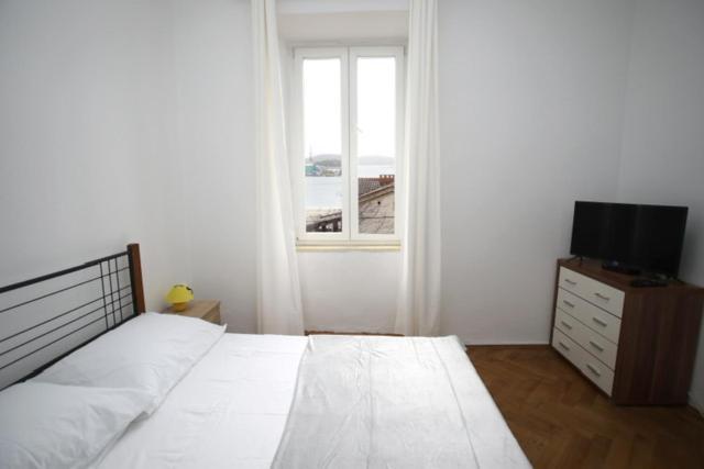 Apartment Una
