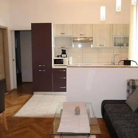 Apartment Una Pula Exterior photo